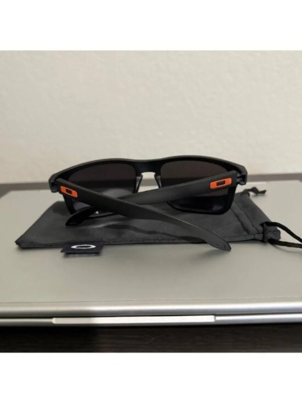 OO9102 Oakley Holbrook Silver Reflective Lenses - Picture 6 of 7